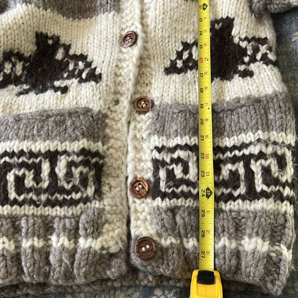 Laine wool ( cowichan) aztec cardigan - Picture 7 of 7